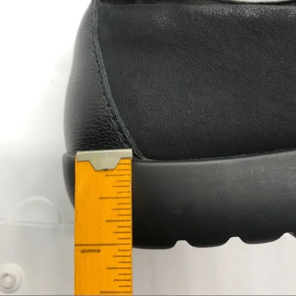 Clark’s Medora Nina Cushioned Ankle Strap Flats-8 - Picture 8 of 9